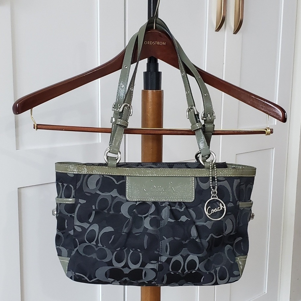 Coach Shoulder Bag Large Optic Leather Tote‎ Everyday Work Carryall 2000s Purse